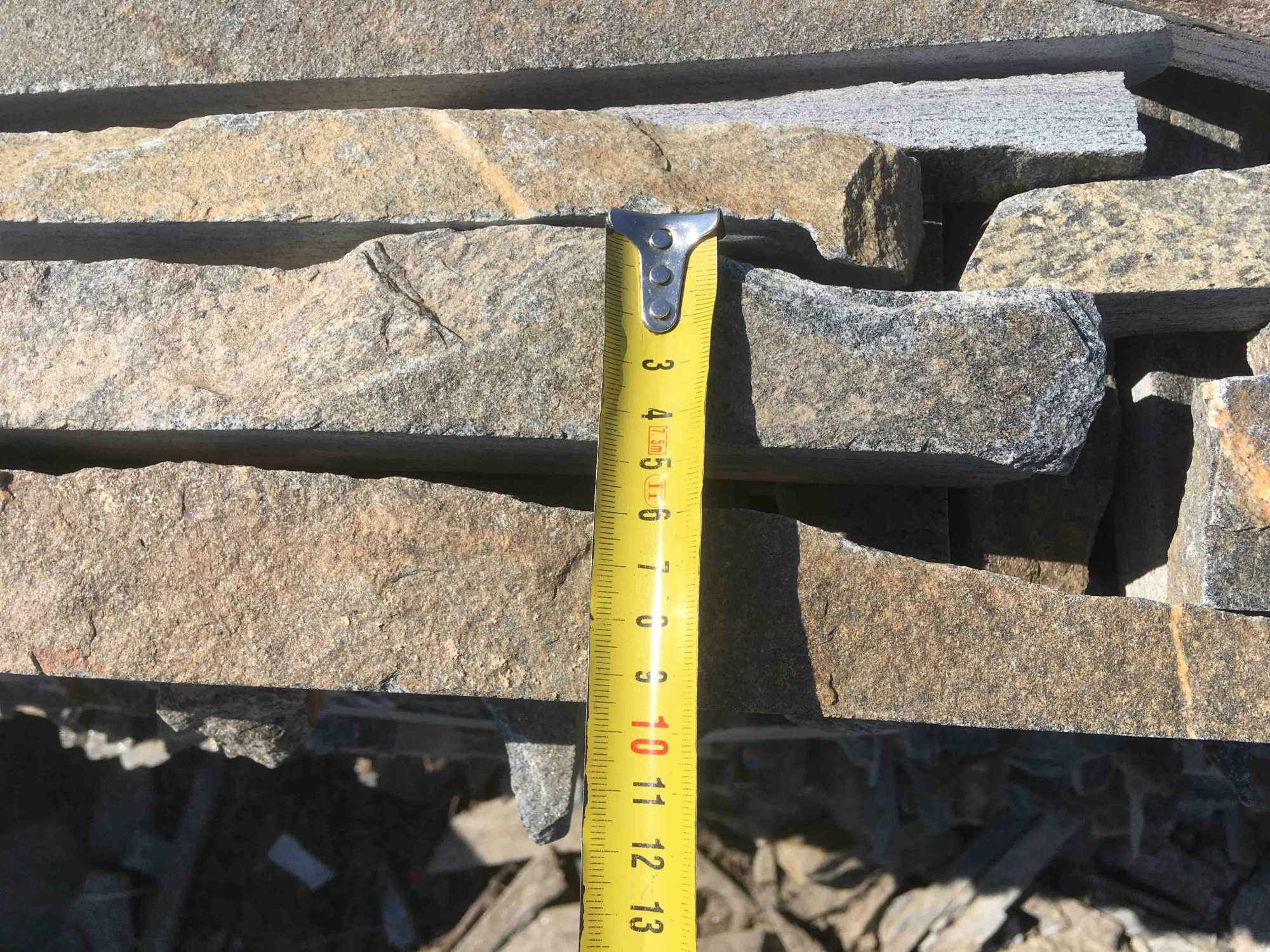 Горбушка златолит мультиколор для облицовки купить в Республике Мордовия