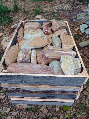 Златолит жёлтый, жёлто-зелёный глыбки и валуны для ланшафтного дизайна купить в Республике Мордовия