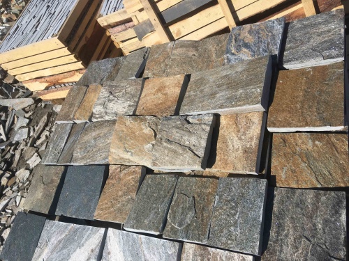 Плитка пилёная златолит Уральский для цоколя, отмостки купить в Республике Мордовия