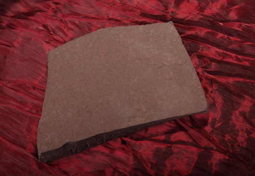 Плитняк лемезит бордовый для цоколя 1,5-2 см купить в Республике Мордовия