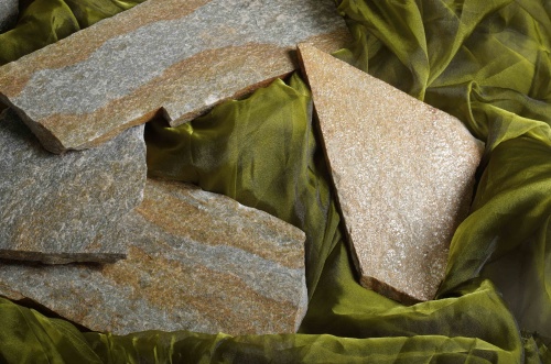 Плитняк златолит Уральский  для фасада купить в Республике Мордовия