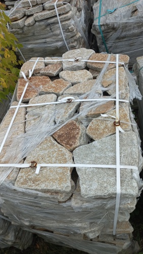 Плитняк галтованный гранитный для ландшафтного дизайна купить в Республике Мордовия