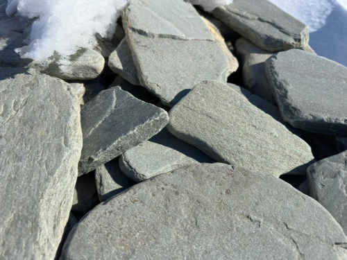 Плитняк златолит зелёный галтованный для фасада купить в Республике Мордовия