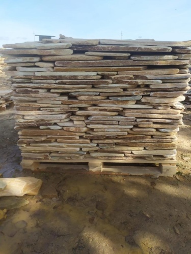 Купить жёлтый златолит галтованный